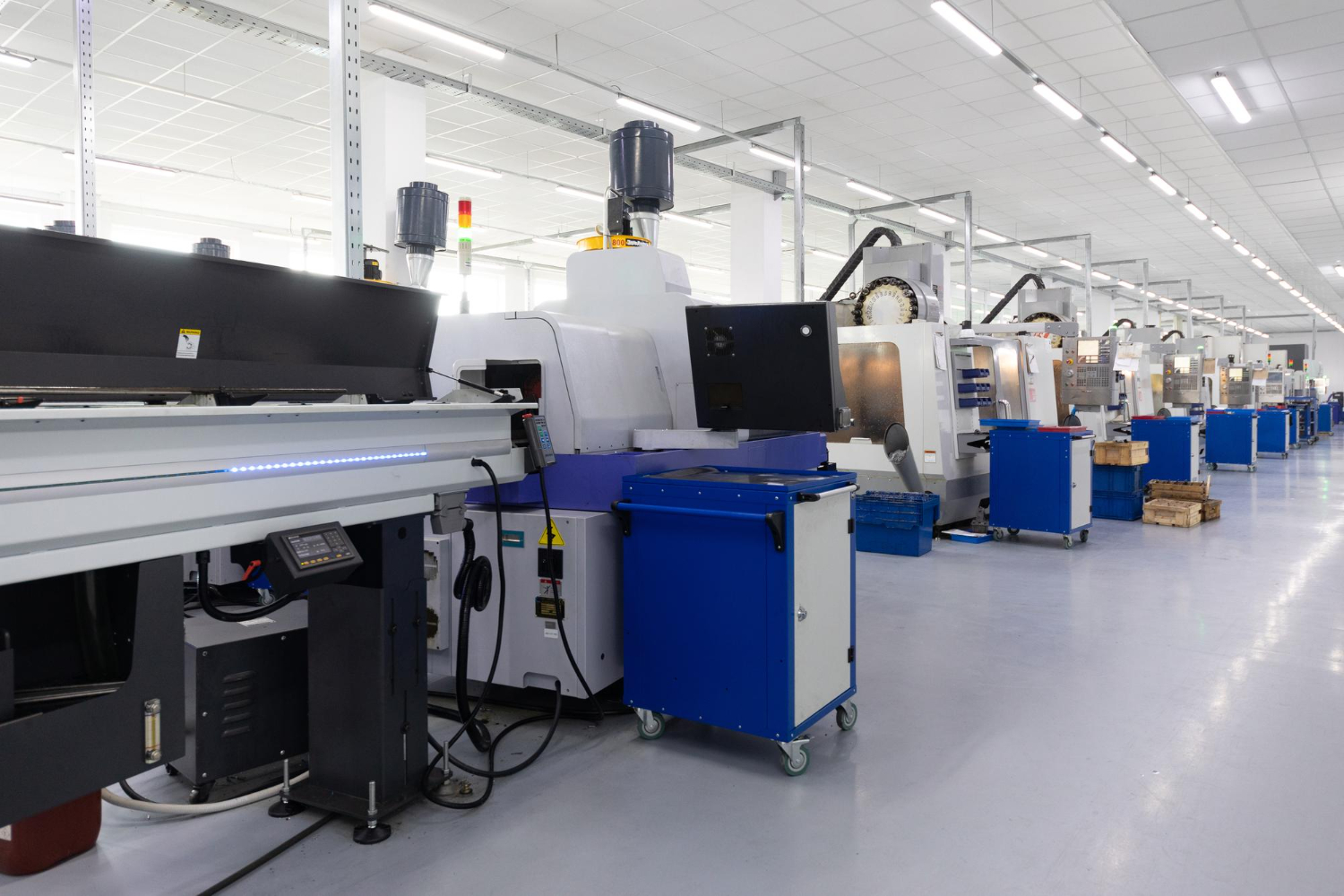 EXTRUSION MOULDING EXTRUSION MOULDING