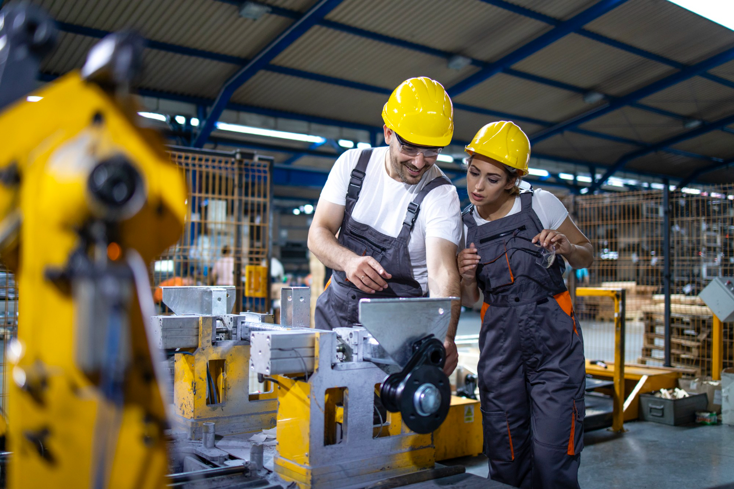 MACHINES INDUSTRY MACHINES INDUSTRY