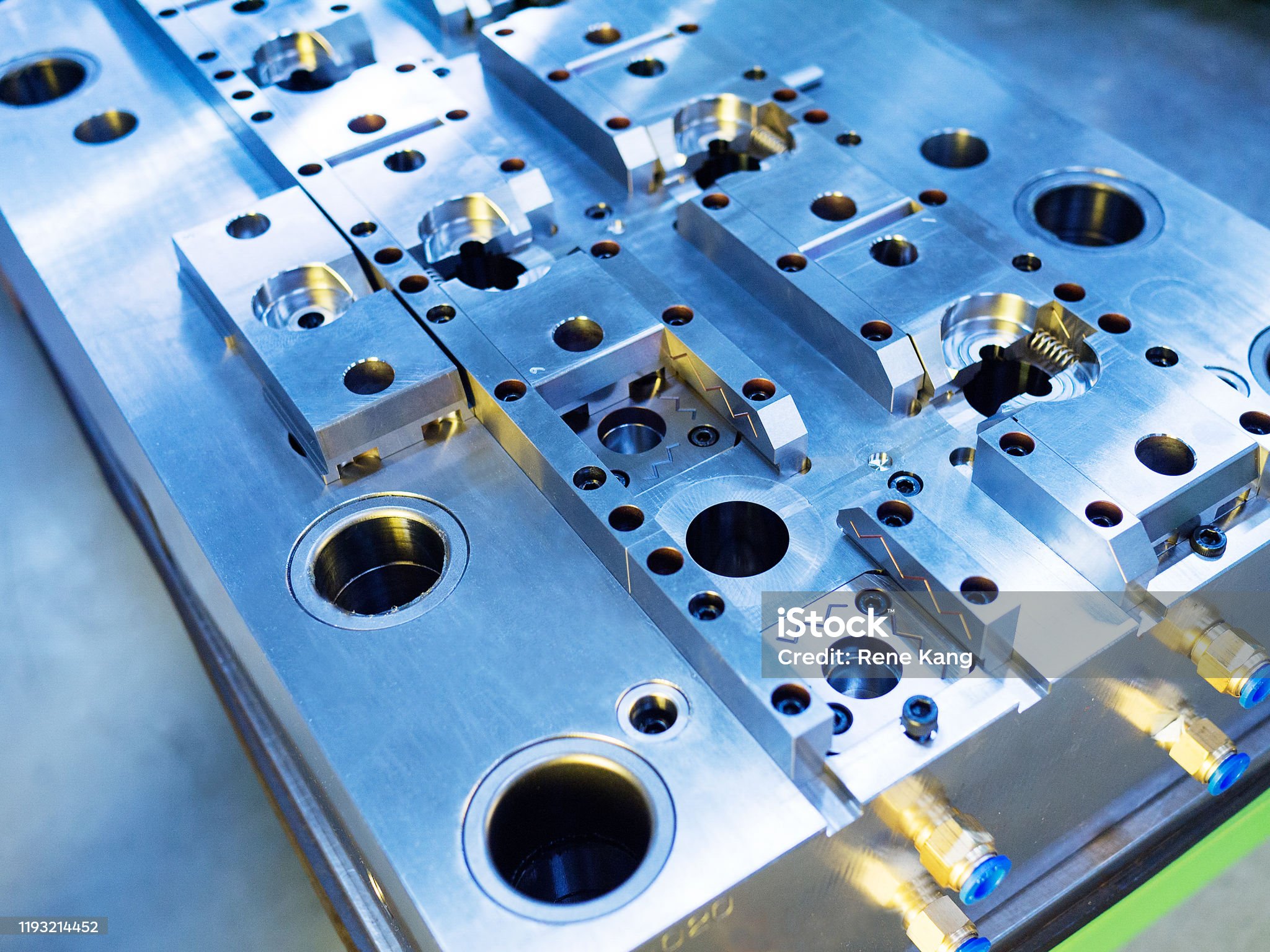 Mold plate and parts in production Mold plate and parts in production