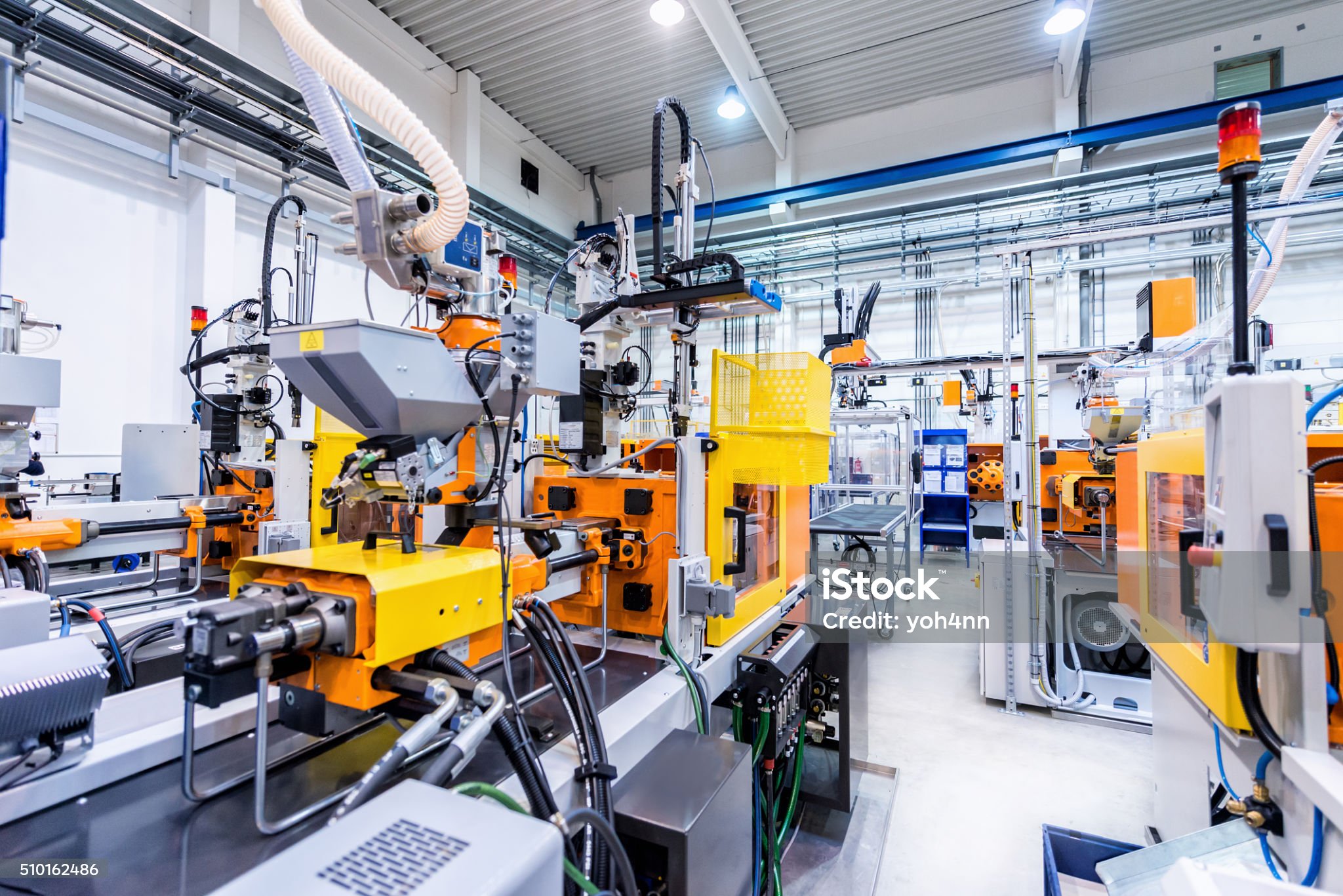 INJECTON MOULDING INJECTON MOULDING